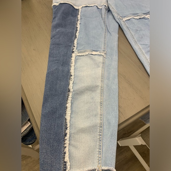 Unique Cato plus size 18W patched jeans like new. Hi-rise - Picture 4 of 6